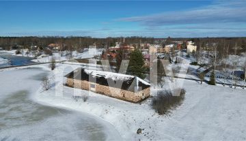 Property for sale by the water reservoir, in Mūrmuiža