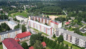 4-ist. dzīvoklis renovētā ēkā Valmierā, Stacijas ielā