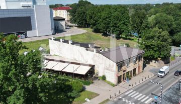 Iznomā kabinetu skaistumkopšanai u.c. Valmieras centrā, Lāčplēša ielā