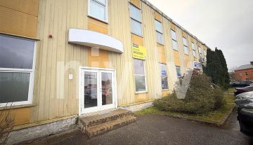 Iznomā telpas komercdarbībai Valmierā, Fabrikas ielā