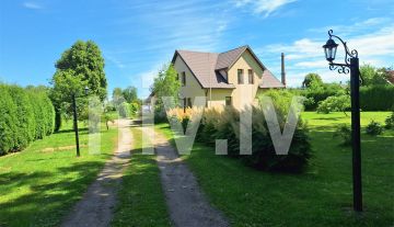 Well-kept property on the outskirts of Valmiera, in Kaugurmuiža