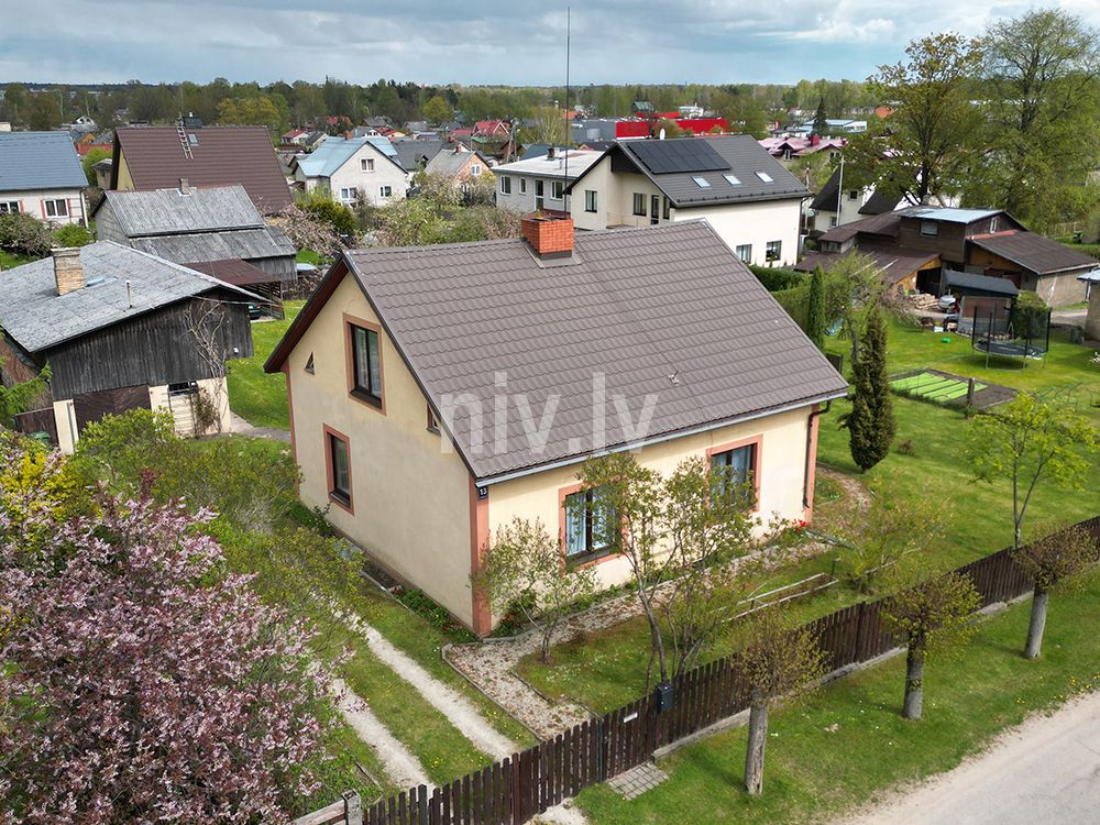 0Valmiera-Imantas-iela-maja-0000.jpg