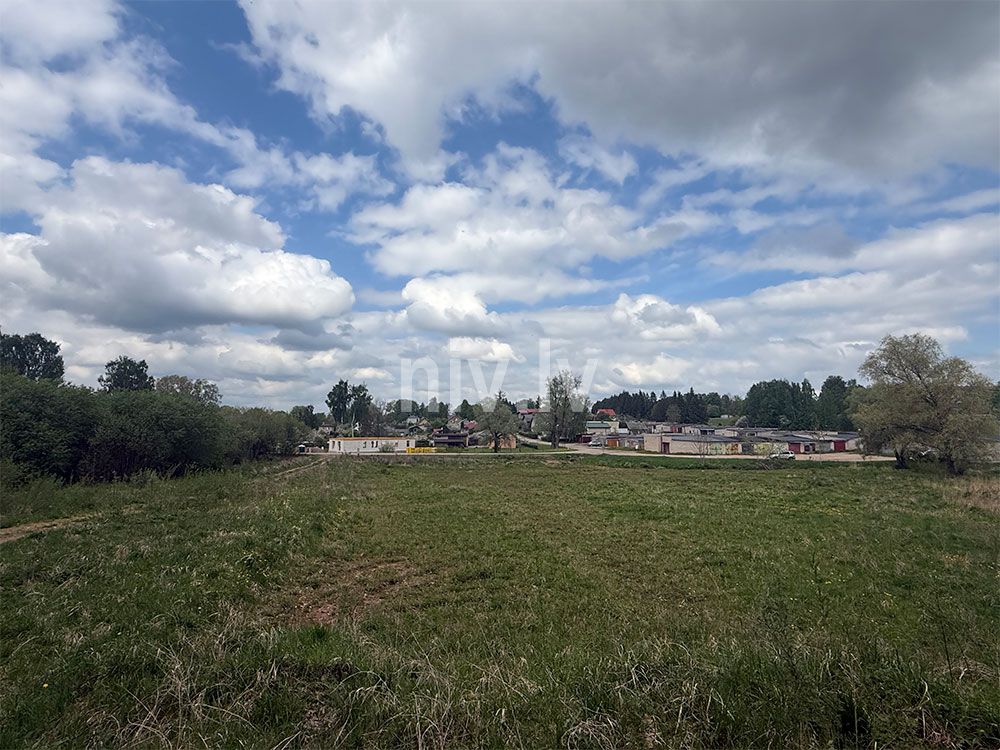 Apbuve-Varnu-iela-Cesis-016.jpg