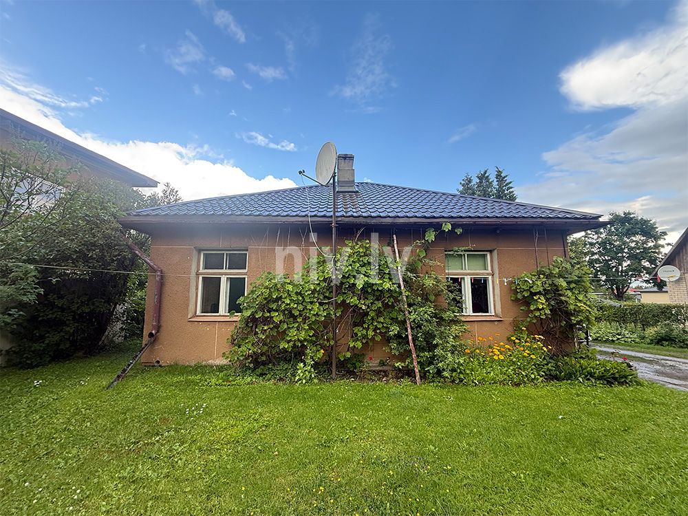 Cirulishu-iela-maja-Cesis-018.jpg