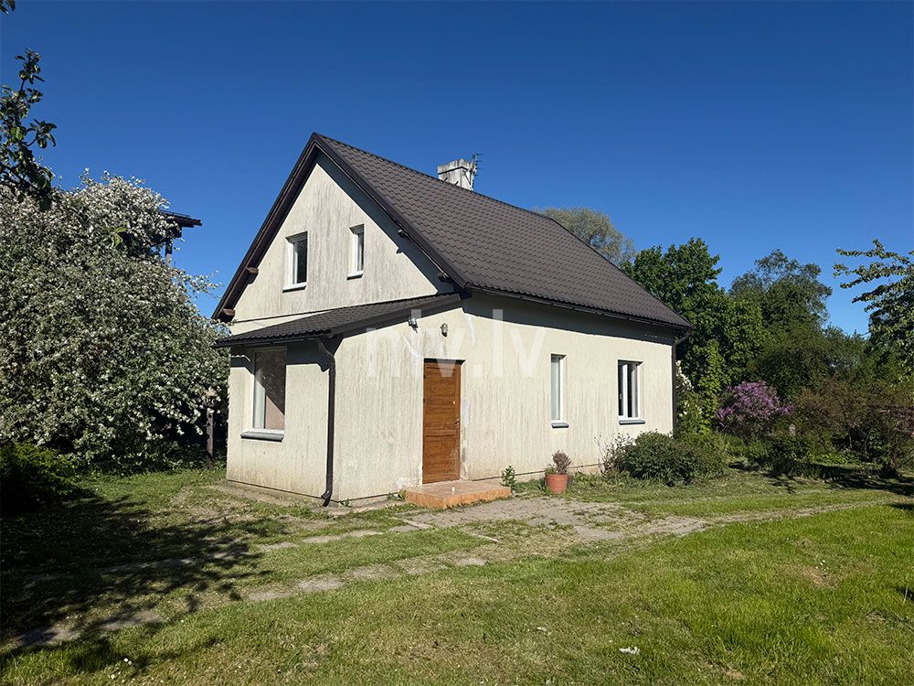 Dundaga-maja-pardod-vasara-011.jpg