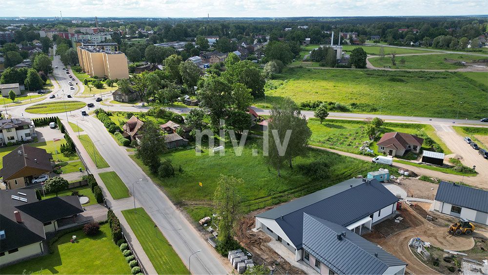 Ganibu-iela-Valmiera-apbuves-04.jpg