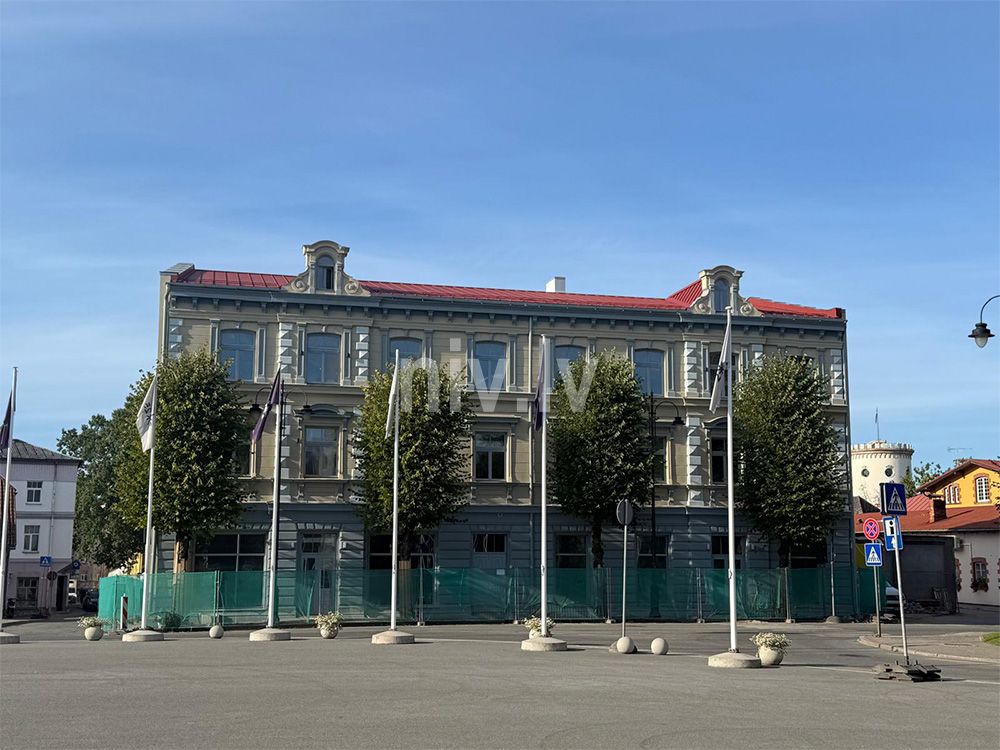 Ofiss-Cesis-Lencu-iela.jpg