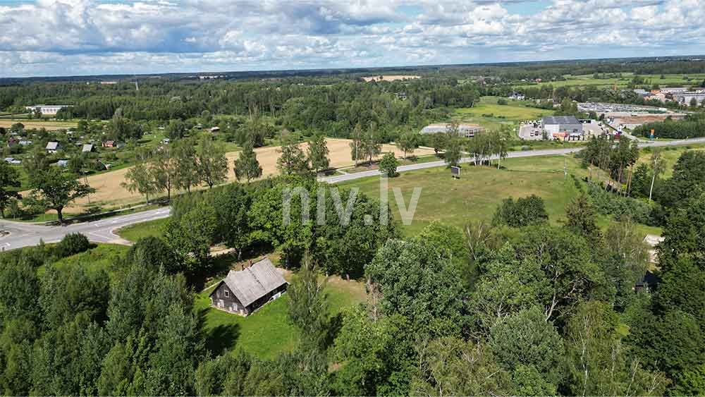 Robeznieki-Kocenu-pag-lauku-vien-01.jpg
