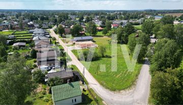 Valmiera-Patversmes-iela-kommerc-014.jpg