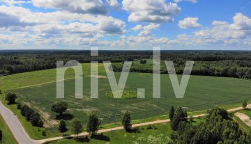 Pārdod lauksaimniecības zemi Valmieras novadā 